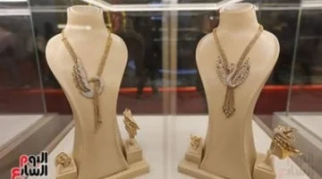 استقرار عيار 21.. أسعار الذهب اليوم الإثنين تسجل مستويات جديدة بمنتصف التعاملات